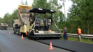 Правительство выделило дополнительные миллионы на ремонт дорог