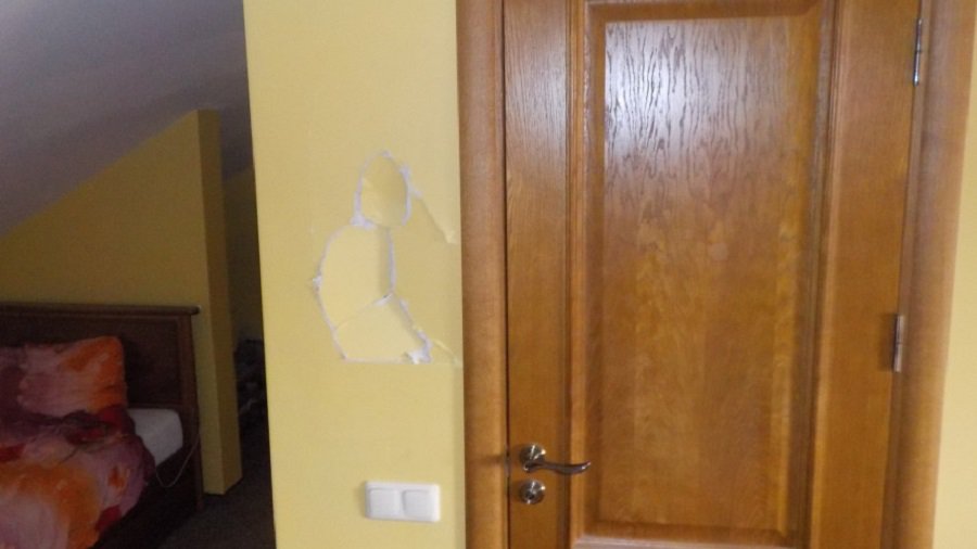 Полиция: люди, размещенные в местах самоизоляции, пьянствуют и портят имущество - Происшествия и криминал