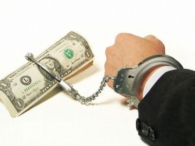 Латвийцы живут в долг - Литва и страны Балтии