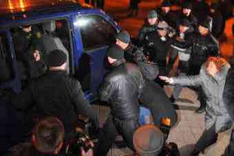 В Минске разогнали акцию протеста - В Мире