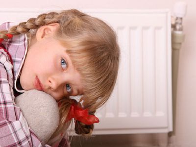 Родители должны будут позаботиться, чтобы ребенок до 6 лет не оставался один - Литва и страны Балтии