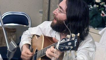 Мир отмечает 70-летие со дня рождения Джона Леннона 