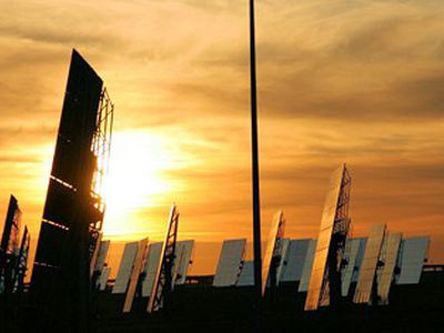 В Испании запущена крупнейшая в мире солнечная электростанция - Наука и здоровье