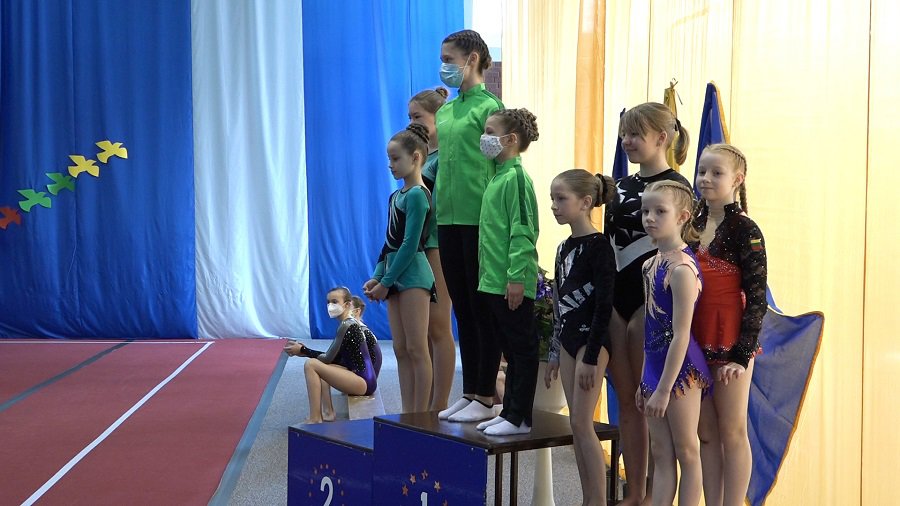 В Висагинасе состоялся 40-й чемпионат по спортивной акробатике Литвы (видео) - В Висагинасе