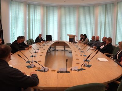 Ассоциация предпринимателей Висагинаса налаживает диалог с местной властью (видео) - В Висагинасе