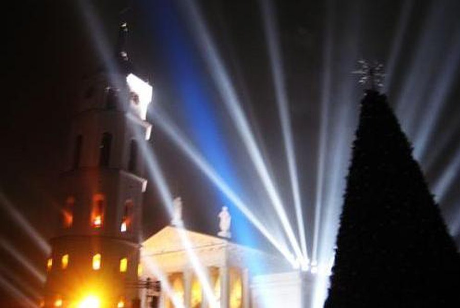 Буйство общества, крах экономики, надежда на спасителя, педофилы и террористы «Аль-Каиды»: Литва в 2009 году - Литва и страны Балтии