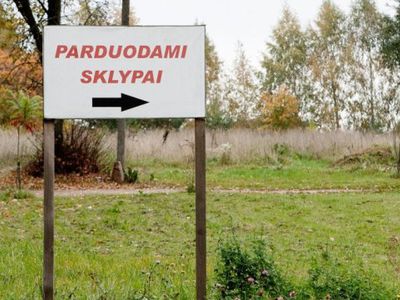 До июля можно избежать более высоких налогов на землю - Литва и страны Балтии