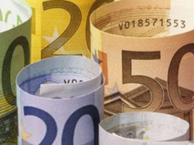 Польша приостановила внедрение евро - В Мире