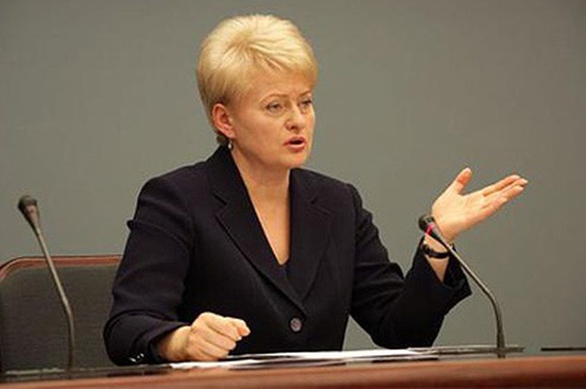 Президент Литвы отклонила решение Сейма о понижении акцизов на алкоголь

