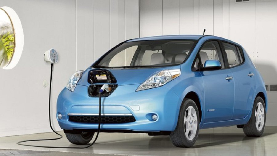 В Литве открыли десять станций для подзарядки электромобилей - Литва и страны Балтии