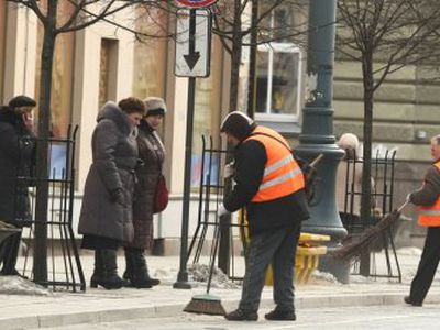 На Бирже труда — наплыв безработных - Литва и страны Балтии