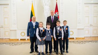 Висагинские школьники в Президентском дворце