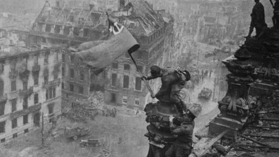 Историки не дали прибалтам переписать историю - В Мире