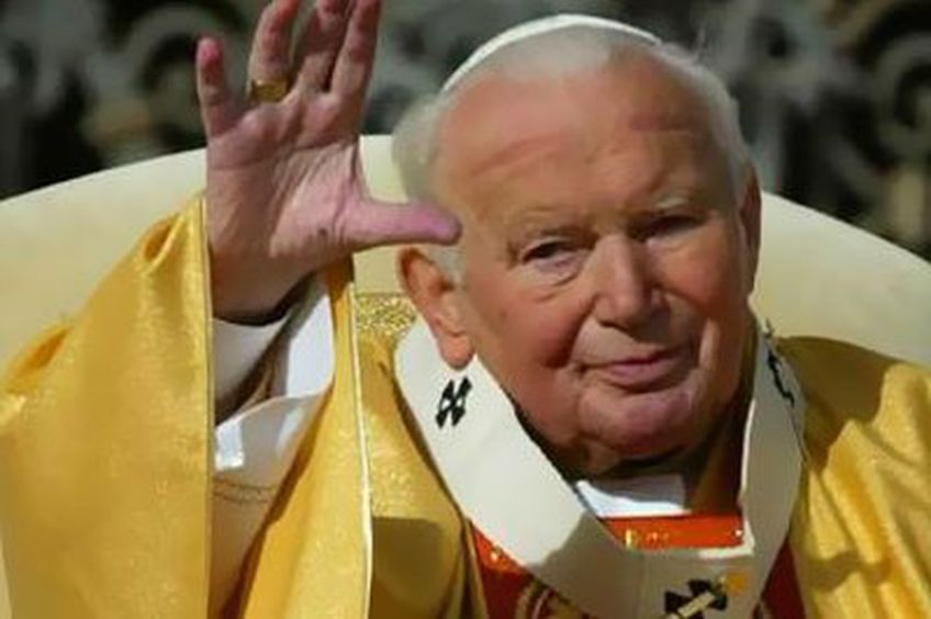 Папа Римский Иоанн Павел II причислен к лику блаженных

                
