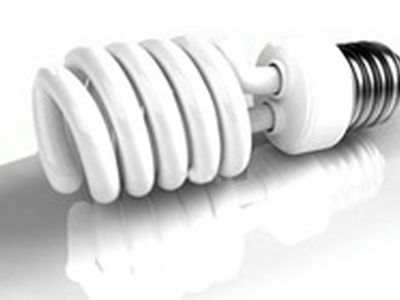 Энергосберегающие лампы могут вызывать покраснение кожи - Наука и здоровье