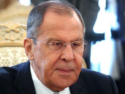 Лавров назвал условие снятия запрета на полеты в Грузию - В Мире