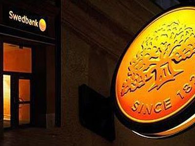 Вкладчики латвийского банка устроили панику из-за SMS                                                                                           - Литва и страны Балтии