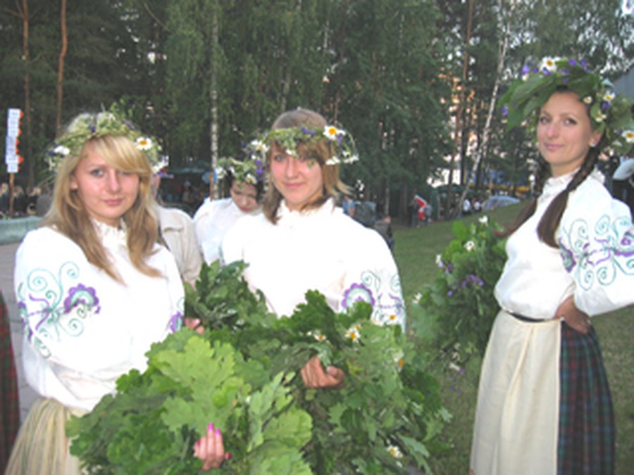 Огонь и вода неразлучны в купальскую ночь

 - В Висагинасе