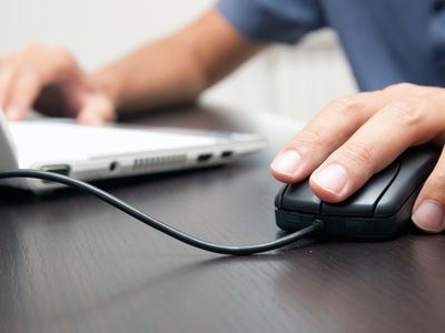 Darbdavius labiau nei rūkymas nervina darbuotojų naršymas internete - Lietuva ir Baltijos šalys