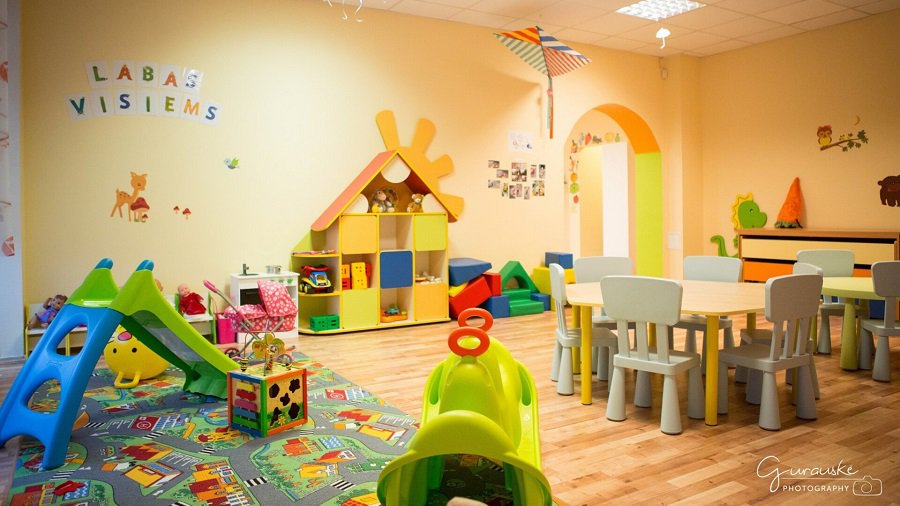 Еще один этап смягчения карантина - Литва и страны Балтии