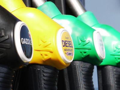 На прошлой неделе топливо в Литве подорожало почти на 3 проц. - Литва и страны Балтии