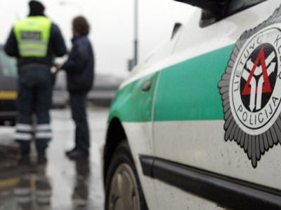 Praėjusiais metais mūsų šalyje eismo įvykiuose žuvo 301 žmogus, daugiausia jų - pėstieji - Įvykiai ir kriminalas