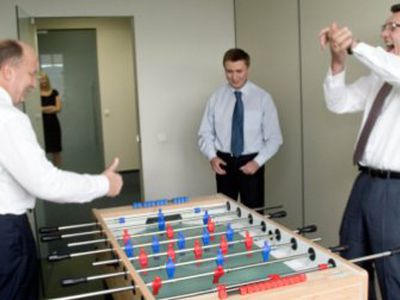 Опрос: правительство Буткявичюса пока в два раза популярнее, чем Кубилюса - Литва и страны Балтии