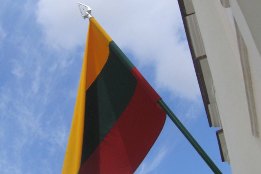 СМИ Литвы: Офицеры КГБ до сих пор оказывают влияние на жизнь независимого государства

                                 - Литва и страны Балтии