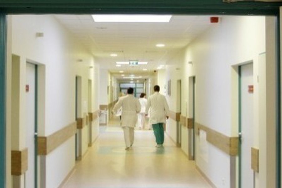 Medikai: šalis nesustabdo tuberkuliozės plitimo - Lietuva ir Baltijos šalys