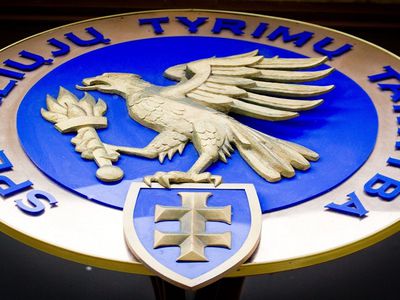 STT: предъявлены подозрения двум политическим партиям - Литва и страны Балтии