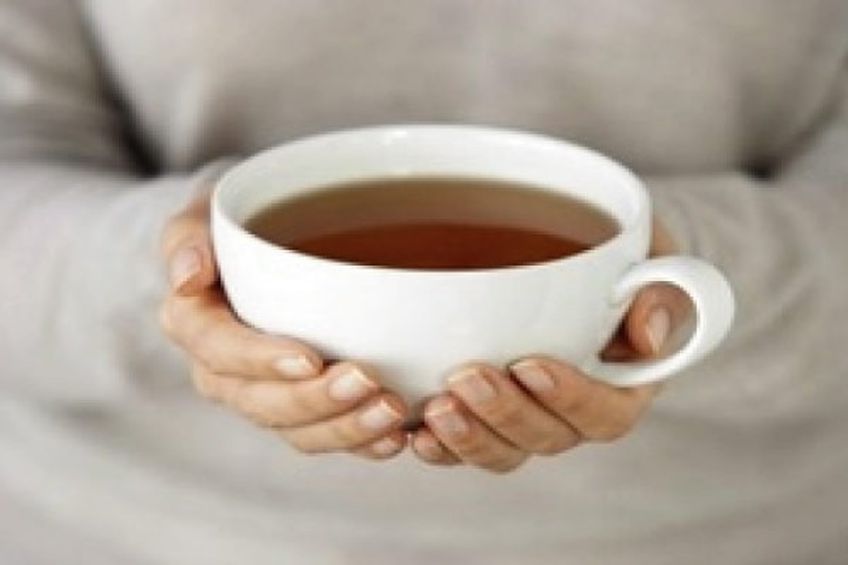 Литовский политик: Власти могут ввести налог за выпитый на работе чай