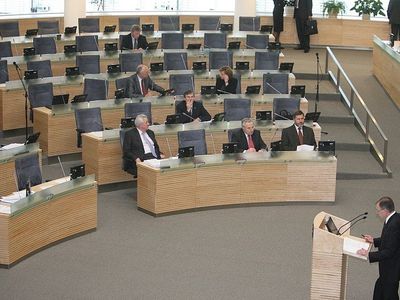 Отчет правительства Литвы за 2009 год состоит из настоящих «перлов» - Литва и страны Балтии