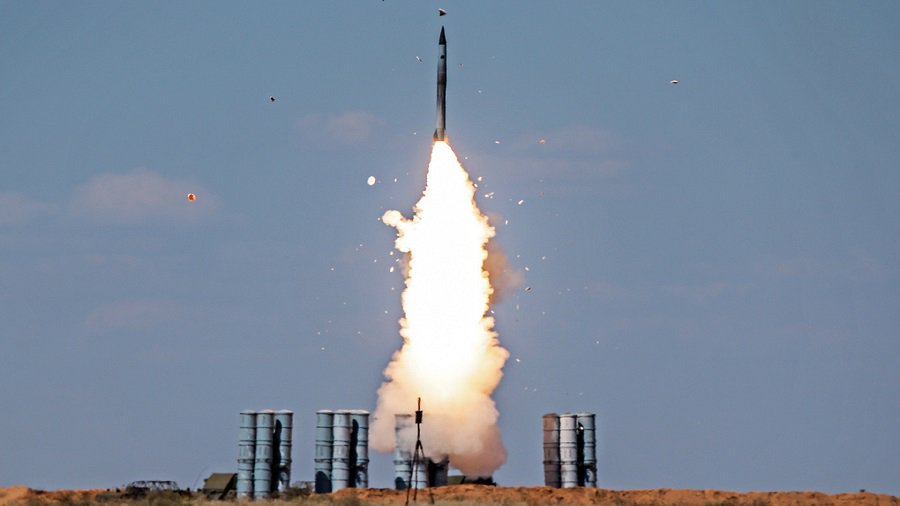 В минобороны Израиля рассказали, что будут делать в связи с размещением С-300 в Сирии - В Мире