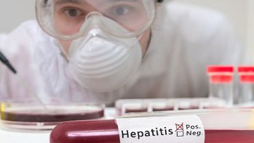 Роспотребнадзор предупредил российских туристов о вспышке гепатита А в 20 странах Европы
