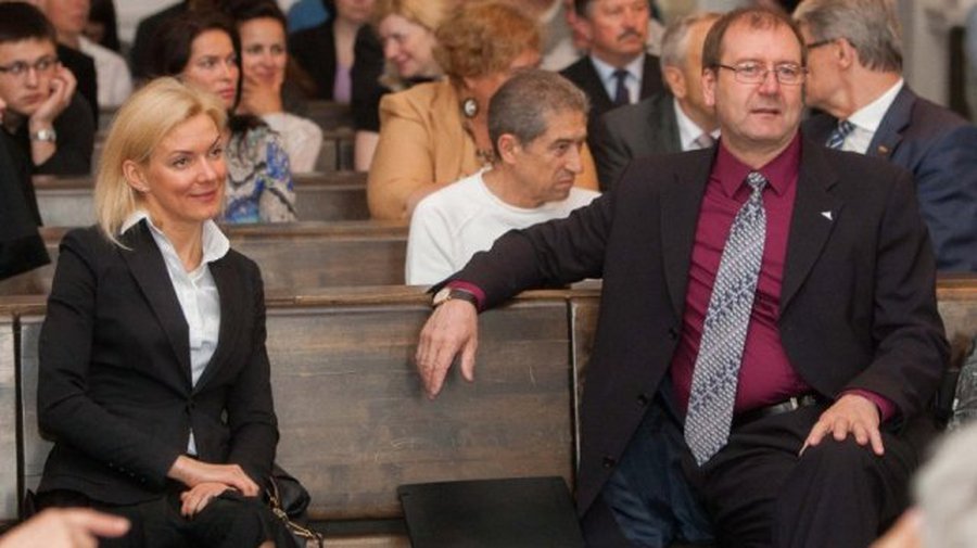 Прокурор предлагает приговорить Успасских к шести годам тюрьмы
 

 - Литва и страны Балтии