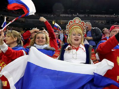 Болельщикам не запрещено использовать флаг России на Олимпиаде - В Мире