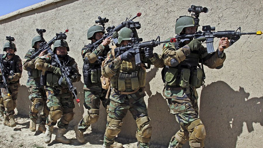 СМИ: Украинский кризис спланирован для приближения НАТО к границам России - В Мире