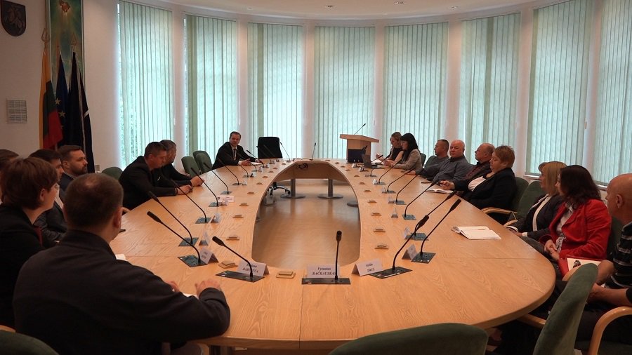 Ассоциация предпринимателей Висагинаса налаживает диалог с местной властью (видео) - В Висагинасе