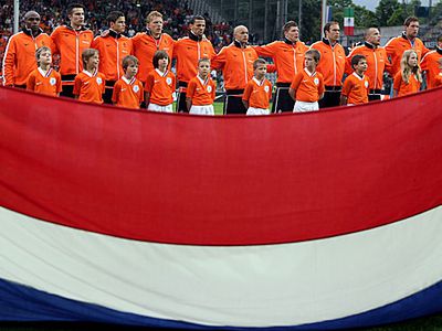 ЧМ-2010: Сборная Голландии отправила бразильцев домой
 - Культурные и спортивные мероприятия