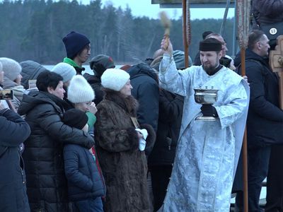 Как в Висагинасе прошло Крещение – один из самых любимых праздников православных  (видео) - В Висагинасе