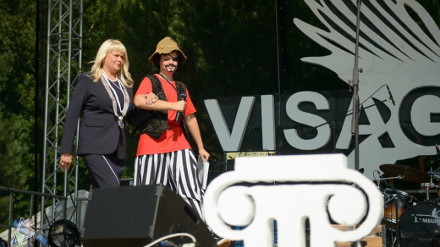 Праздничные мероприятия по случаю Дня города пройдут в амфитиатре 1-го микрорайона - В Висагинасе