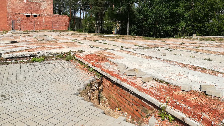 Дом сравняли с землей, но статус недостроенного объекта остался - В Висагинасе