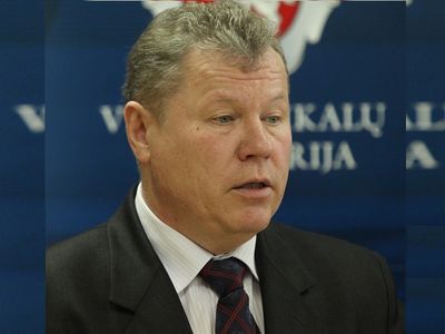 Мэра Аникщяйского района К. Тубиса отстранили от должности - Литва и страны Балтии