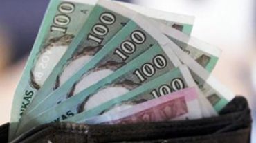 Сколько выплатят литовским чиновникам в качестве премий?                                