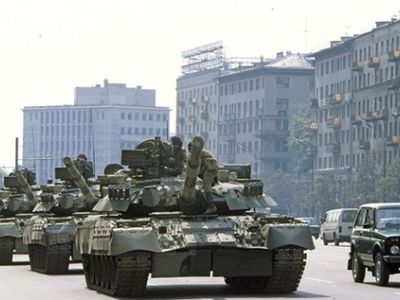 В России вспоминают путч 22-летней давности
 - В Мире