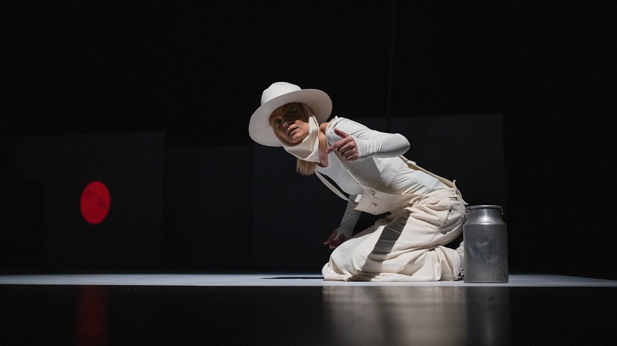 Итоги XVI международного фестиваля моноспектаклей "Atspindys" (видео) - В Висагинасе