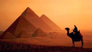 Турпоток в Египет сократился на треть