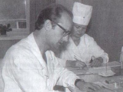 Светлой памяти Владимира Гомазкова...
                                                 - В Висагинасе