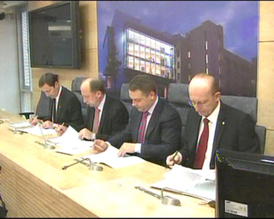 Правящие проведут реорганизацию министерств  - Литва и страны Балтии