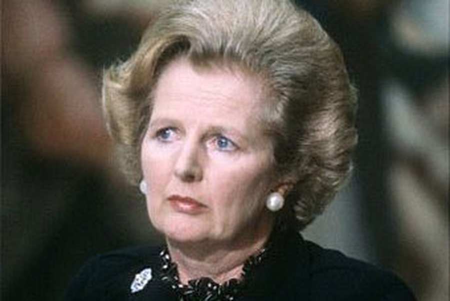 Тайны лондонского двора                                 - В Мире